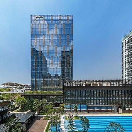 Hilton Shenzhen World Exhibition & Convention Center - Only 5 Minutes' Walk To Wecc Hotel Buitenkant foto