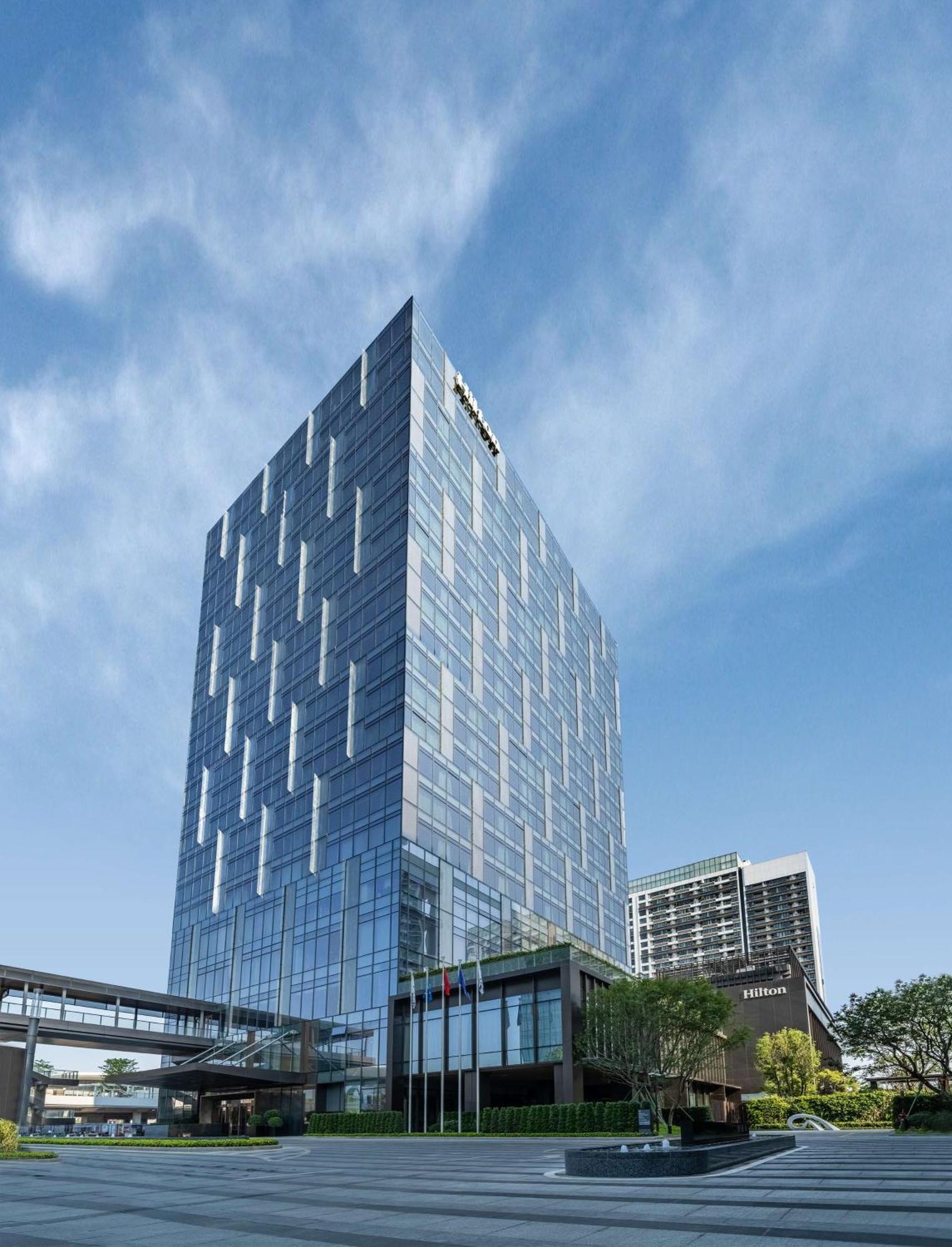 Hilton Shenzhen World Exhibition & Convention Center - Only 5 Minutes' Walk To Wecc Hotel Buitenkant foto